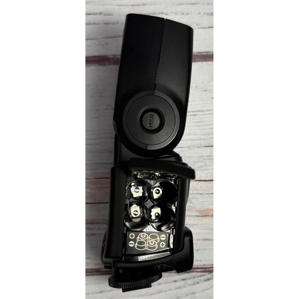 Canon Speedlite 430EX External Flash for EOS DSLR with Case Stand and Manual‎